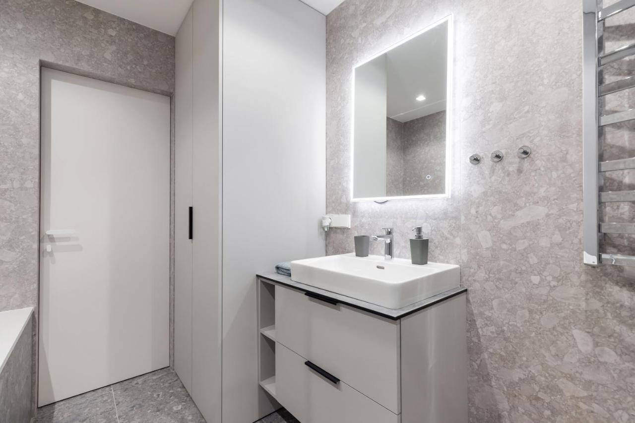 3 Bedroom Apart/24H Self Check In/Free Parking/Up To 6 People/ Wilna Exterior foto